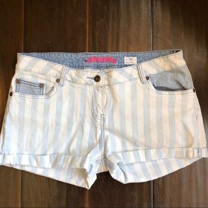 Stripped jean shorts